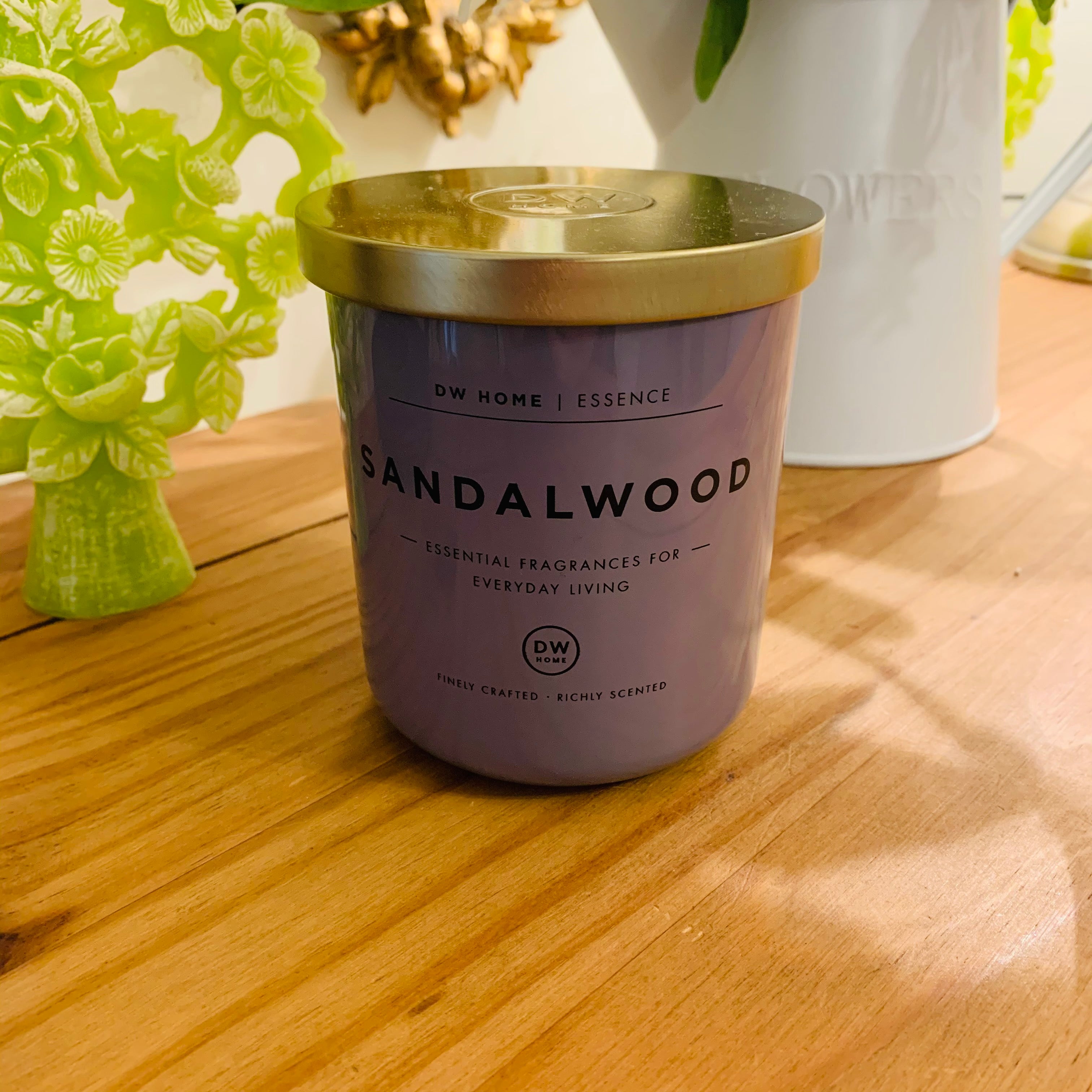 Sandalwood DW Home Candle Super Duper Candle Company