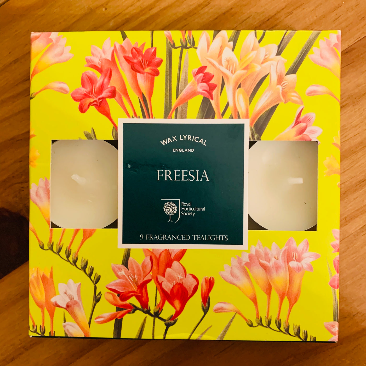 Freesia - Tealights